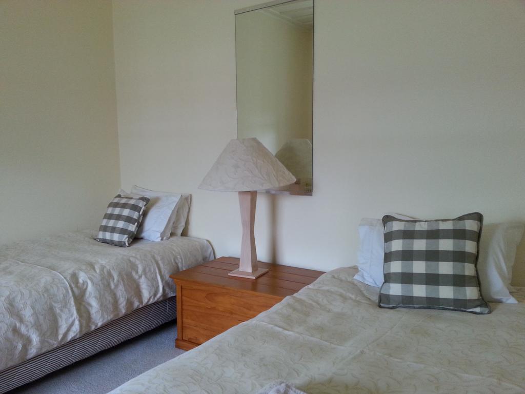 Villa The Vicarage Martinborough Chambre photo