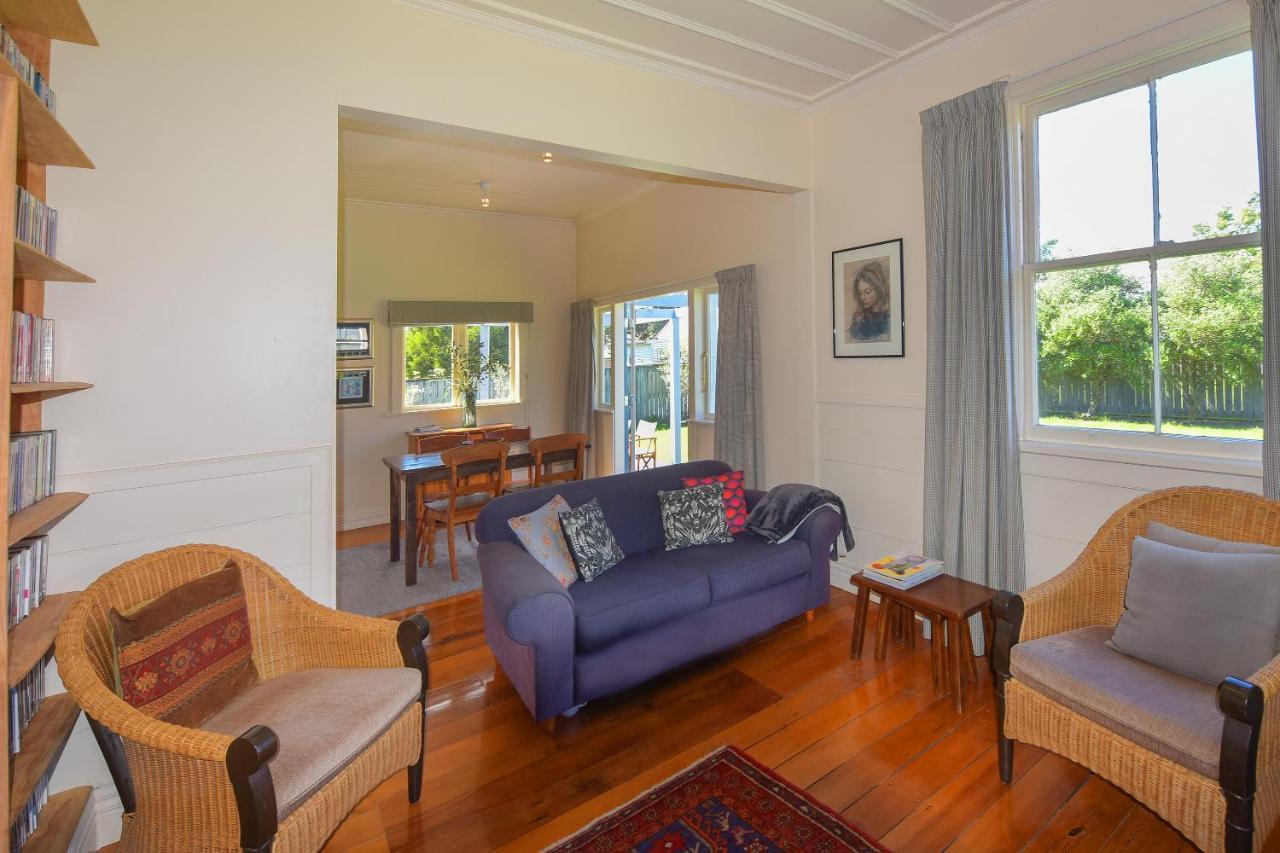 Villa The Vicarage Martinborough Extérieur photo