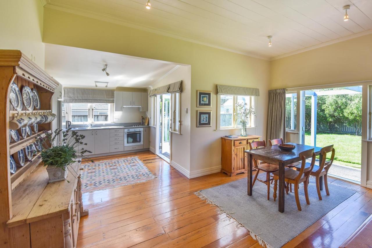 Villa The Vicarage Martinborough Extérieur photo